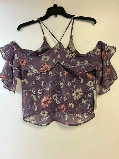 39-Iris-Clothing-Brand-Liquidations-Pallets High End Clothing Truckload